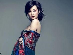 袁立爆料婴儿口红视频